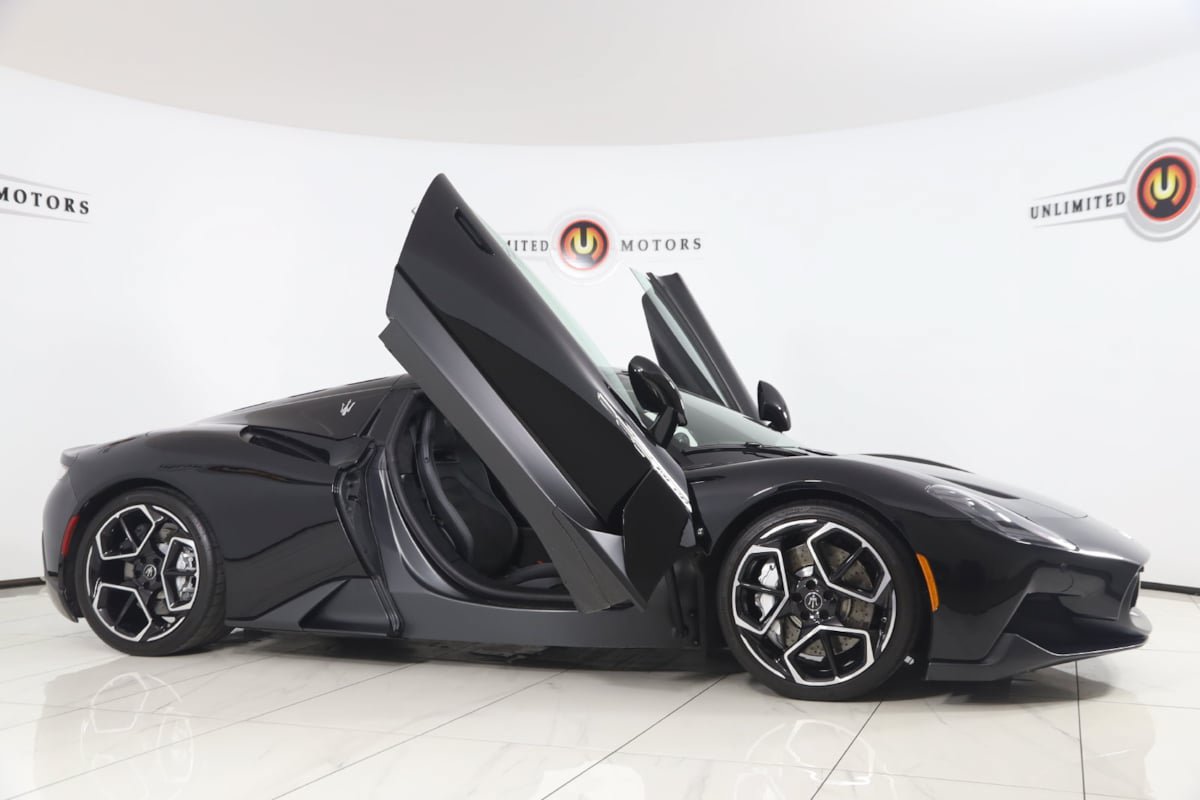 Used 2024 Maserati MC20 Cielo RWD image 8