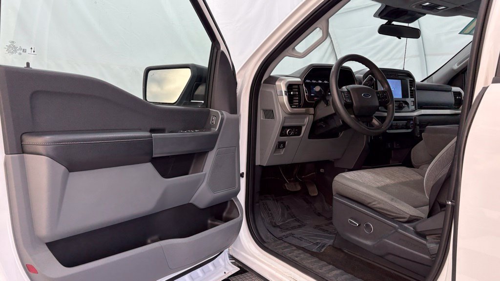 Used 2021 Ford F150 XLT w/ Trailer Tow Package AWD/4WD image 31