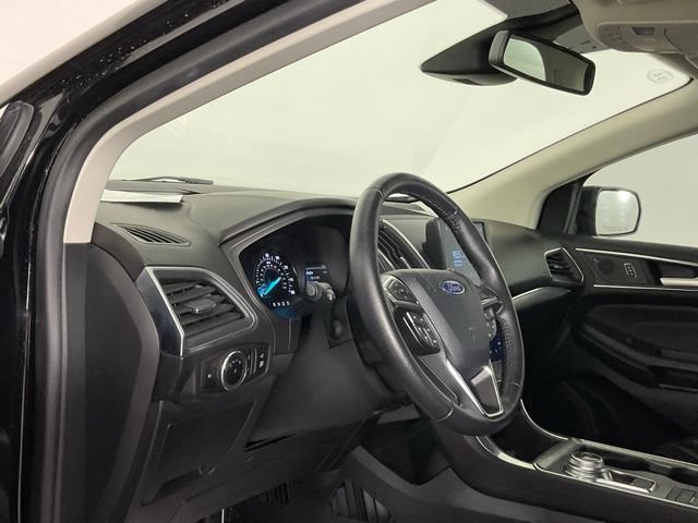 Used 2024 Ford Edge Titanium AWD/4WD image 12