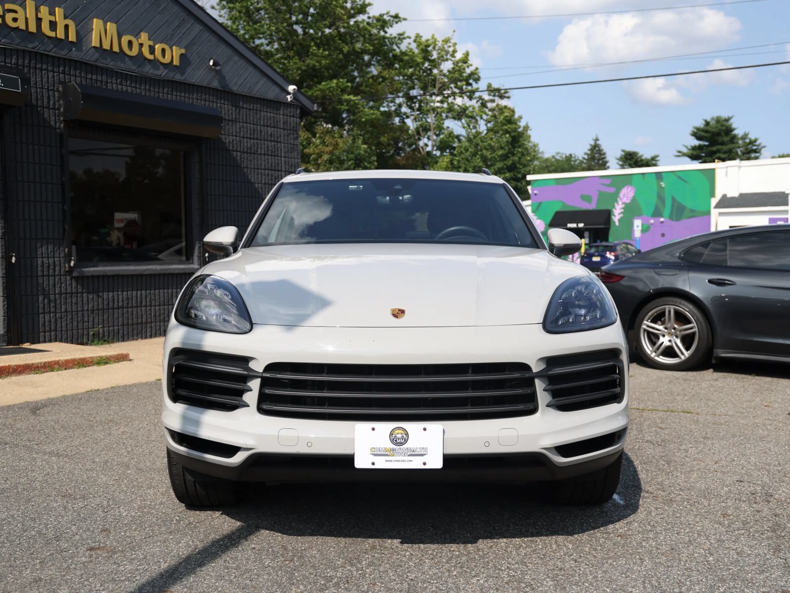 Used 2022 Porsche Cayenne Platinum Edition AWD/4WD image 2