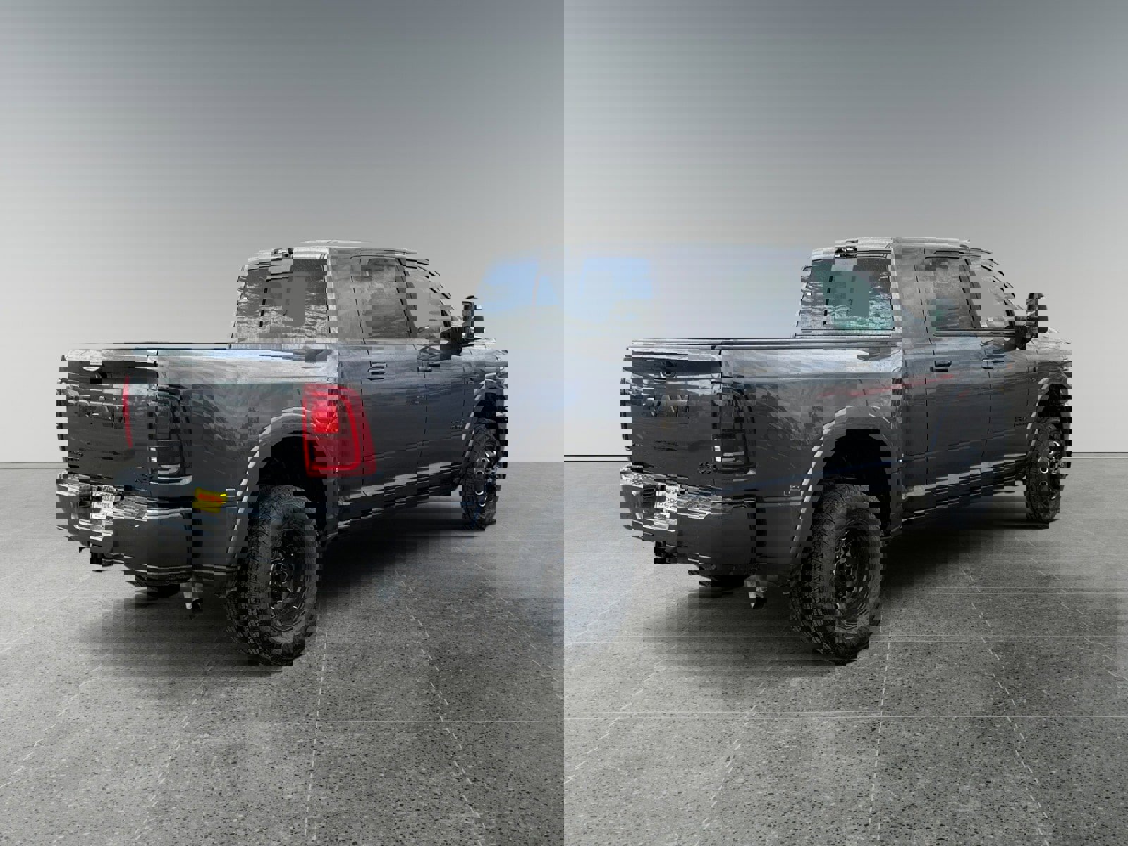 New 2026 RAM 3500 Limited image 5