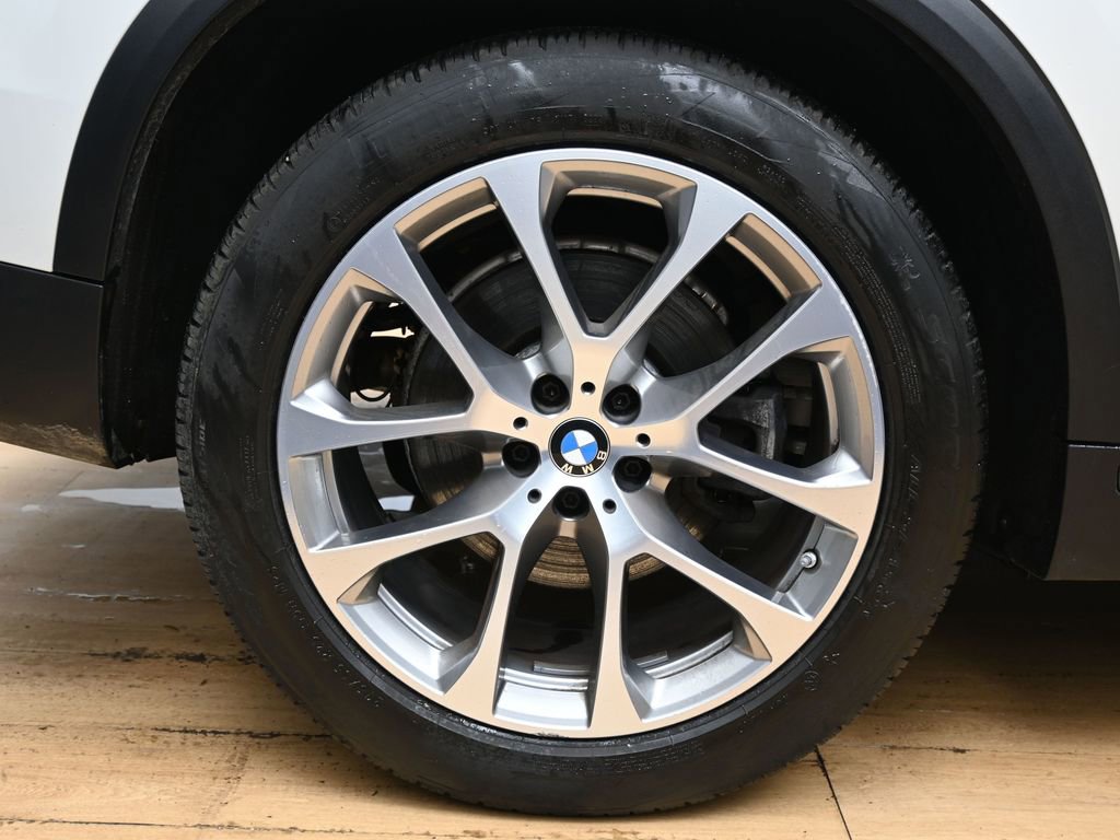 Used 2022 BMW X5 xDrive40i image 11