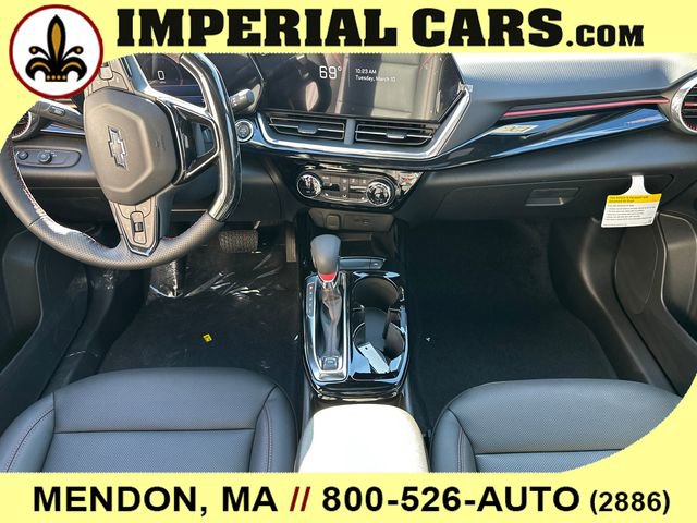 New 2026 Chevrolet Trax RS w/ Sunroof Package image 17