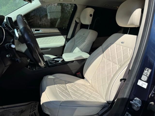 Used 2018 Mercedes-Benz GLS 550 4MATIC image 14