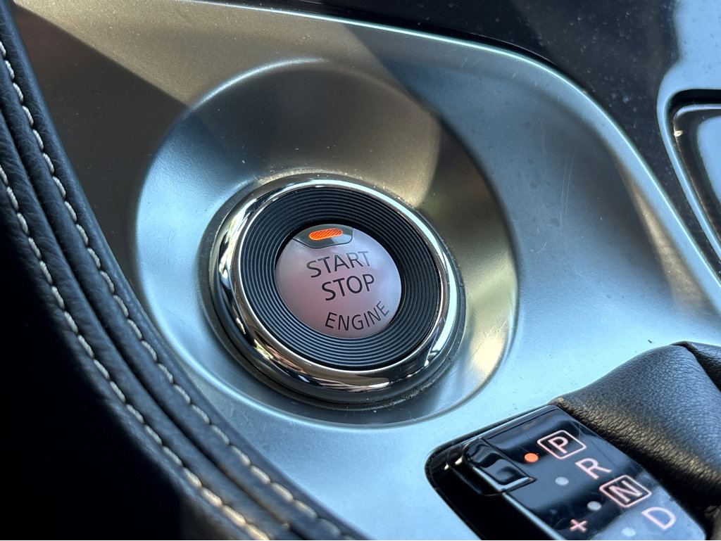 Used 2023 Nissan Maxima SV w/ Floor Mat Group image 6