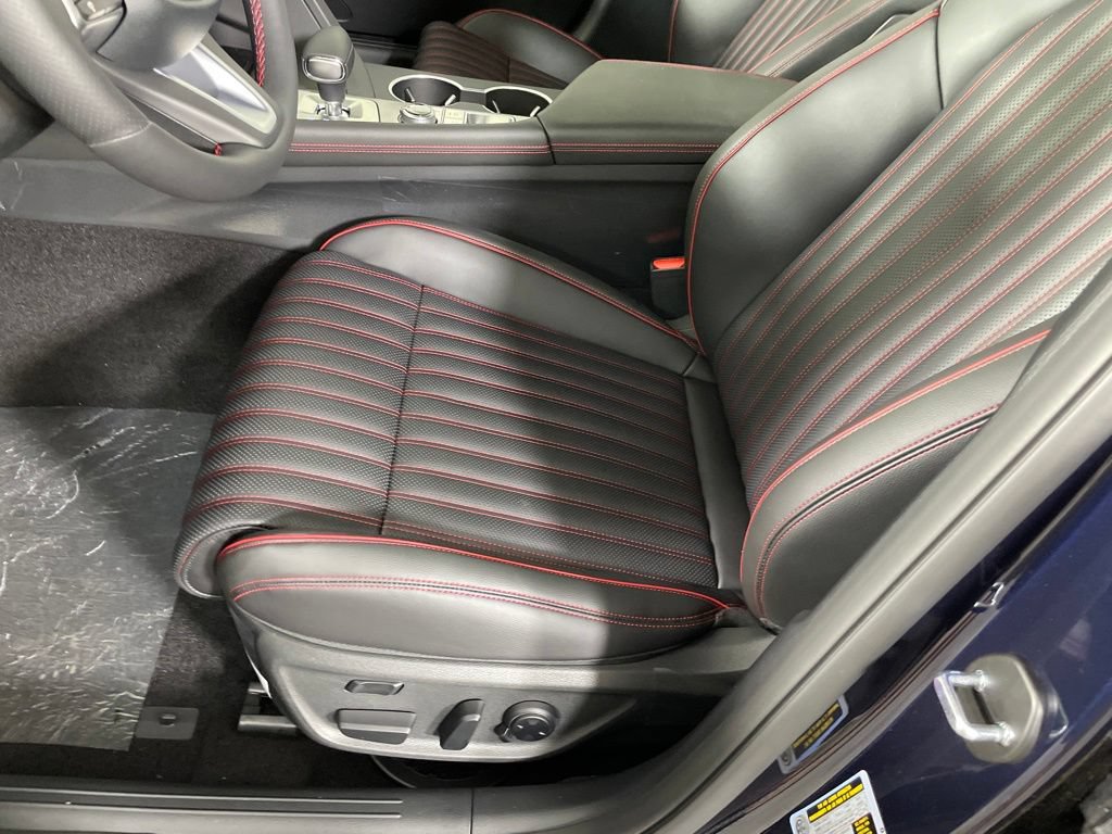 New 2026 Genesis G70 3.3T Sport Prestige AWD/4WD image 22