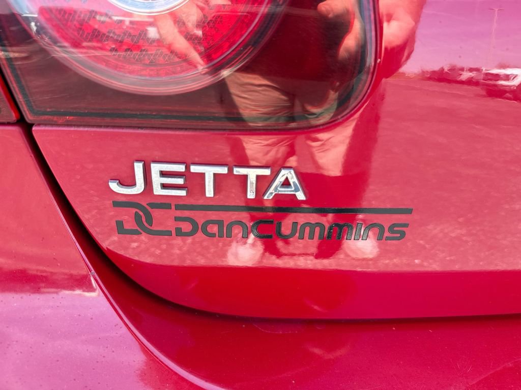 Used 2009 Volkswagen Jetta SE FWD image 25