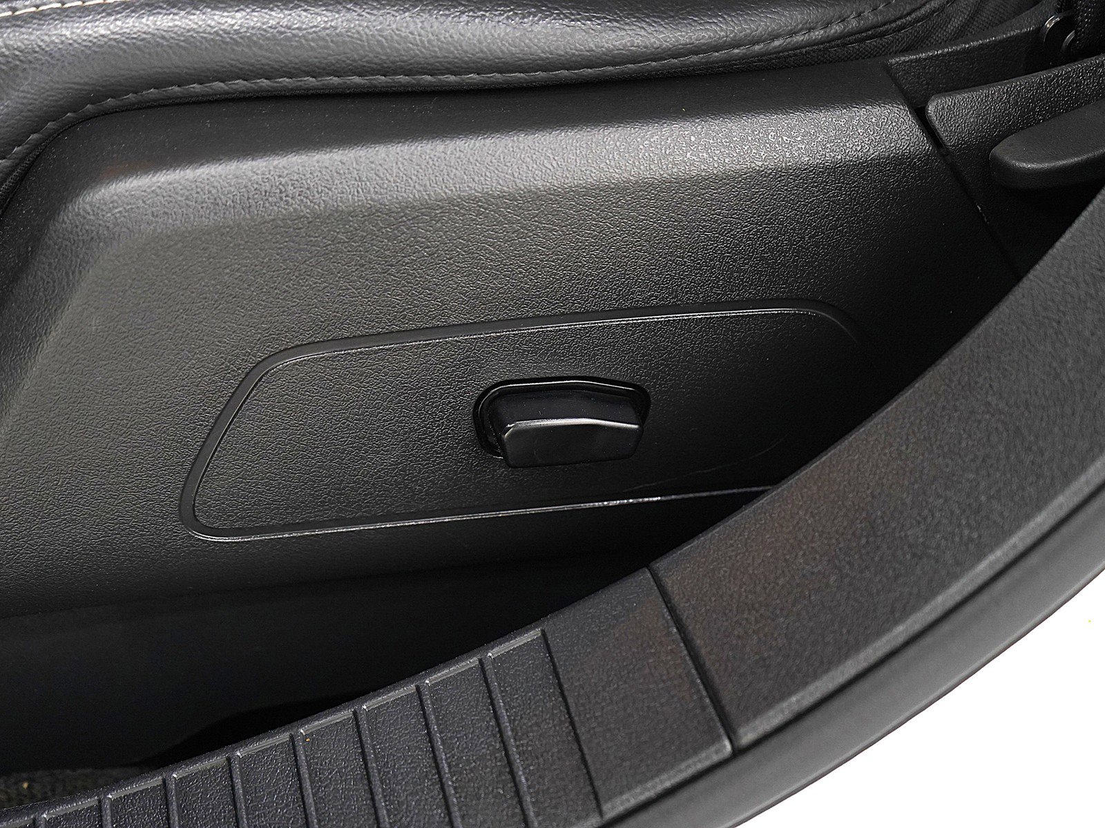 Used 2015 Jeep Patriot High Altitude image 25