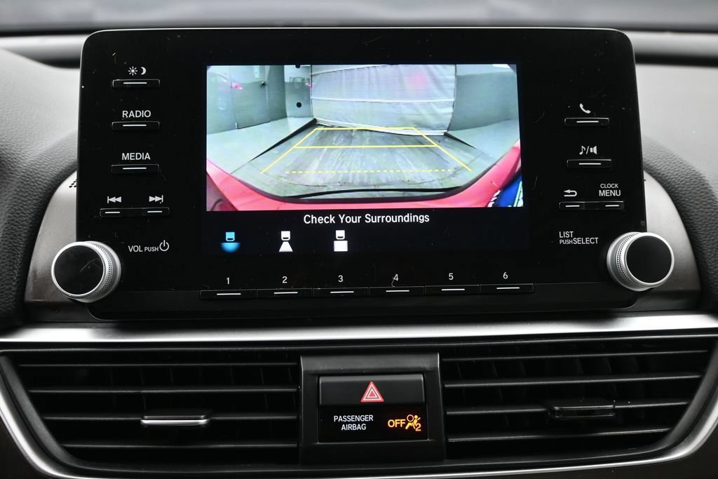 Used 2019 Honda Accord LX image 18