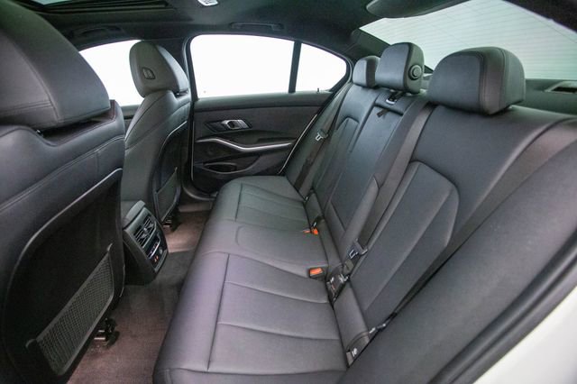 Used 2020 BMW 330i xDrive Sedan w/ Convenience Package image 24