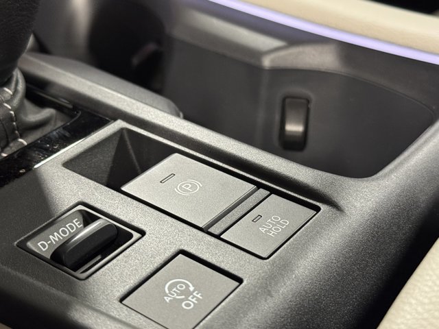 New 2026 Nissan Sentra SL w/ Floor Mat Package FWD image 26