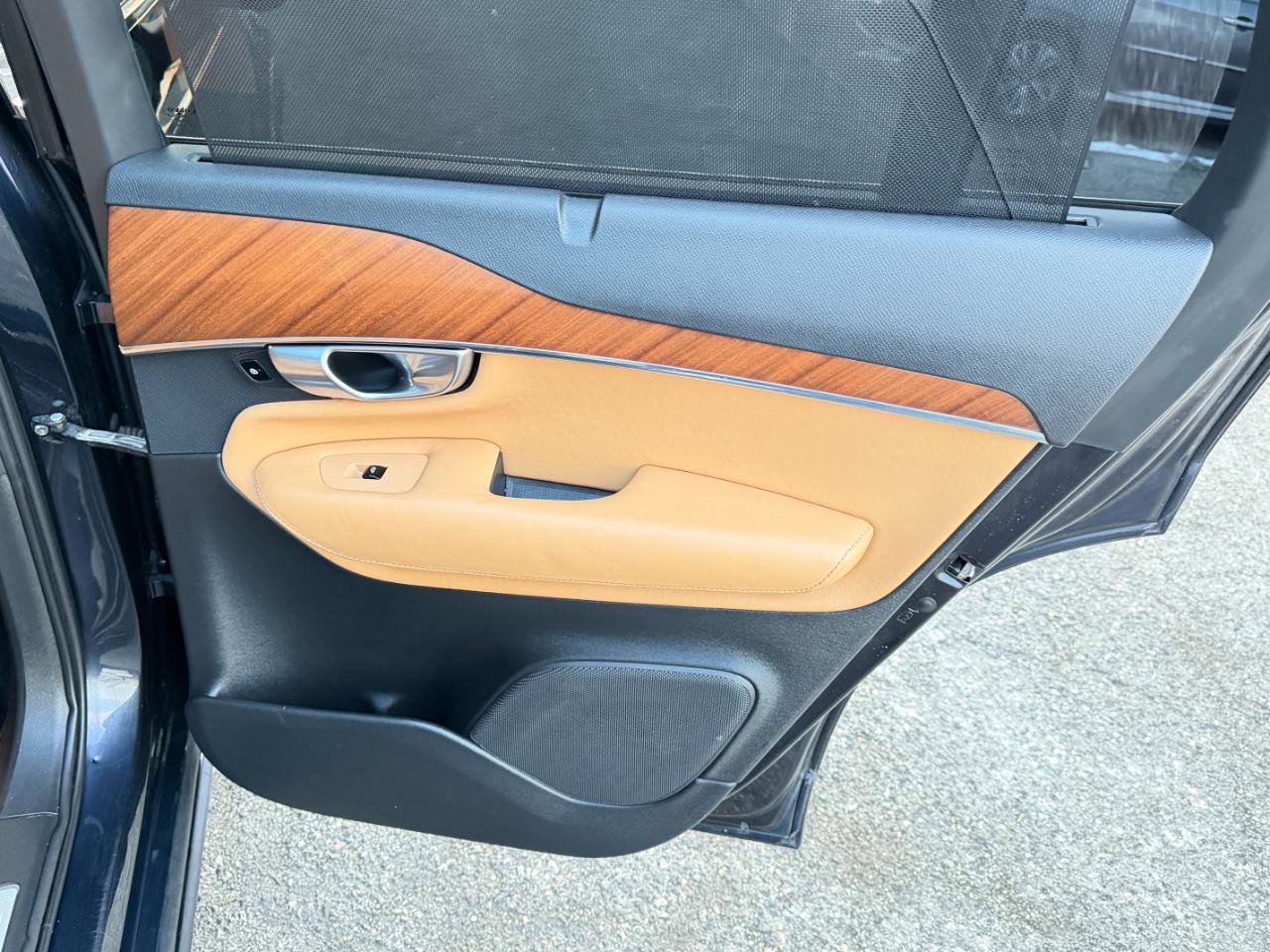 Used 2017 Volvo XC90 T6 Inscription AWD/4WD image 48
