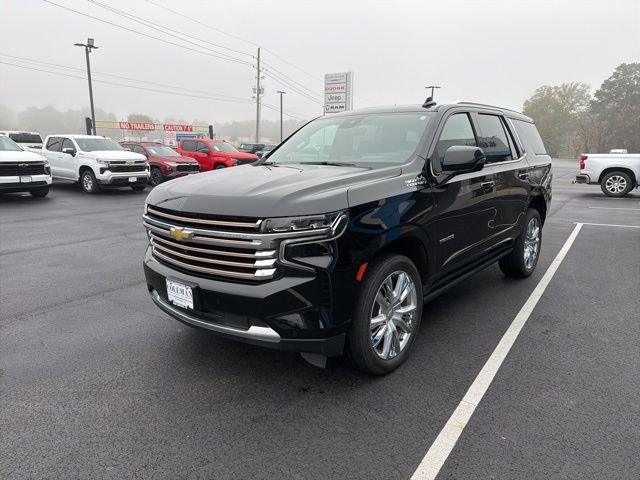 Used 2023 Chevrolet Tahoe High Country image 3