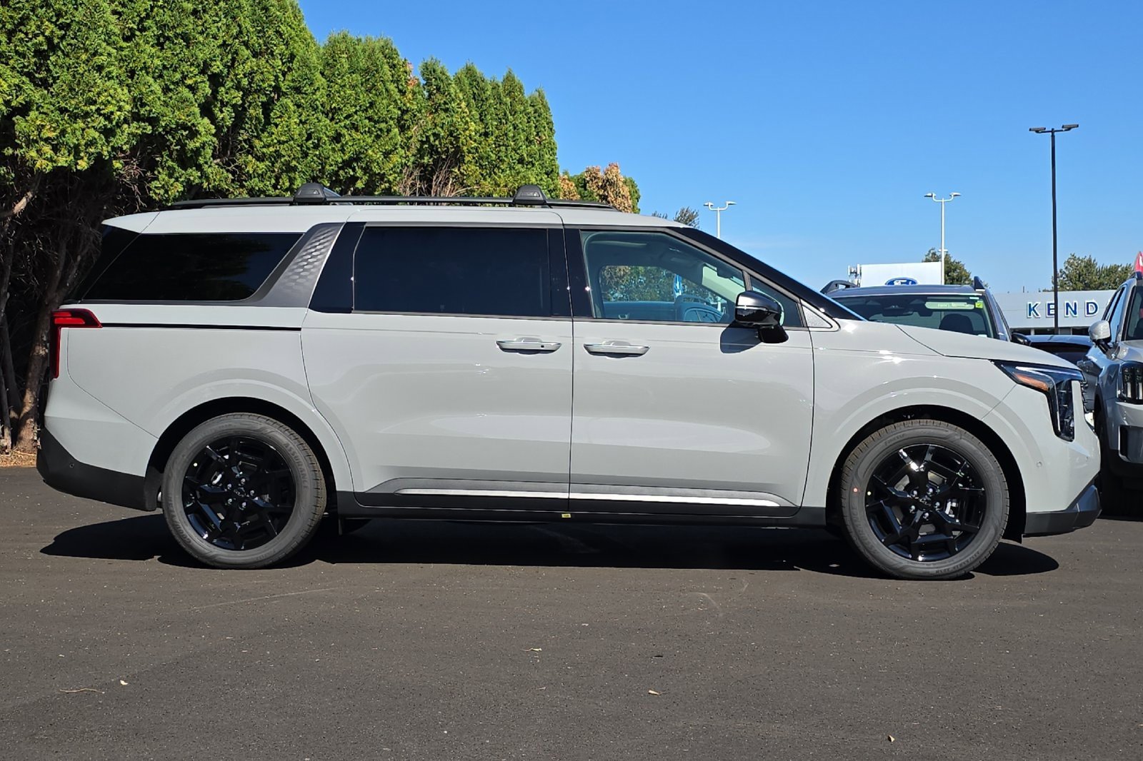 New 2026 Kia Carnival SX Prestige image 2