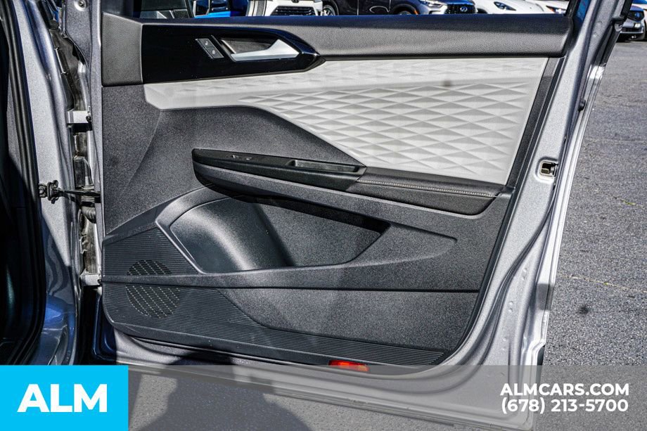 Used 2024 Volkswagen Taos S image 52