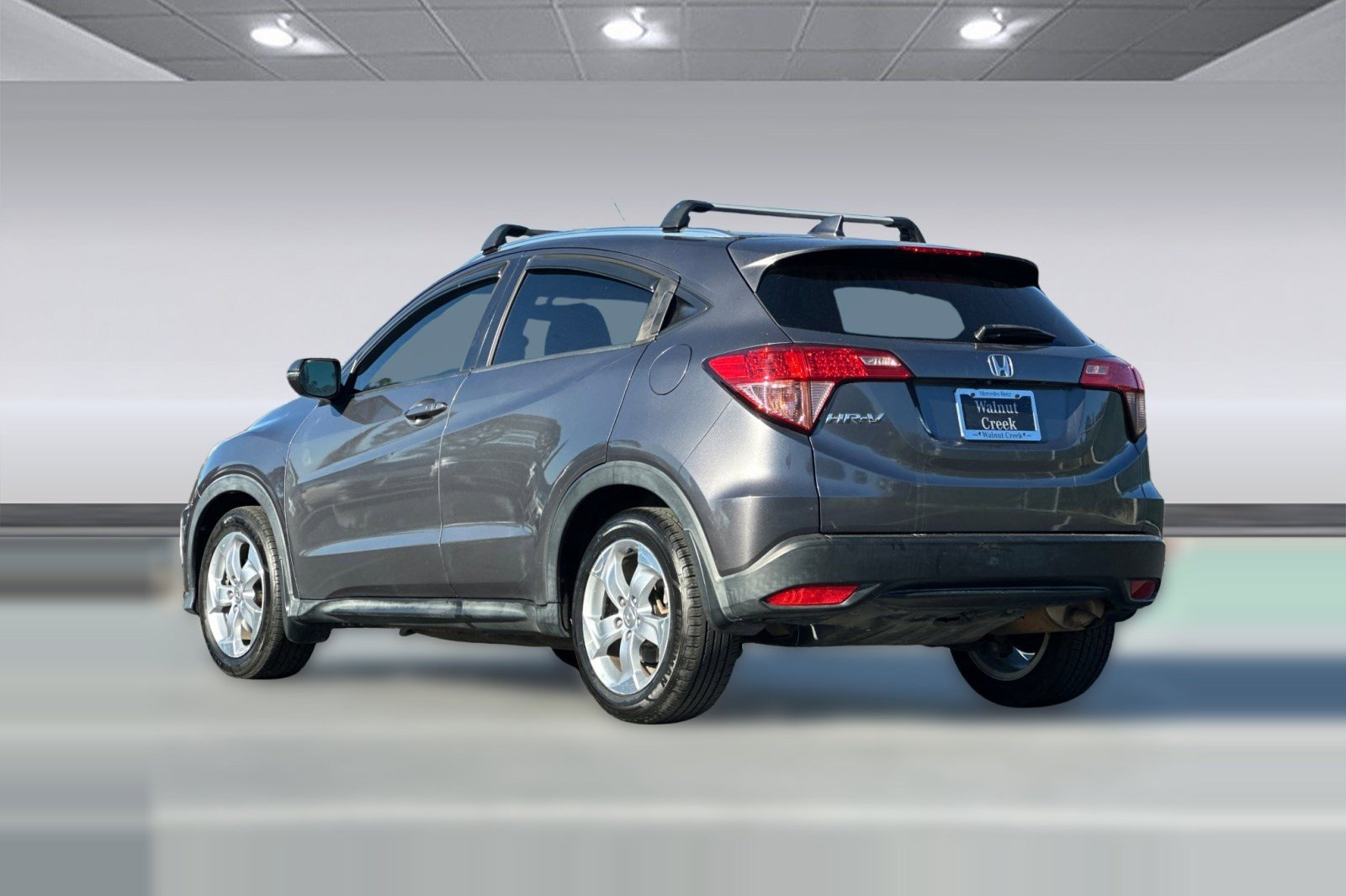 Used 2016 Honda HR-V EX image 3