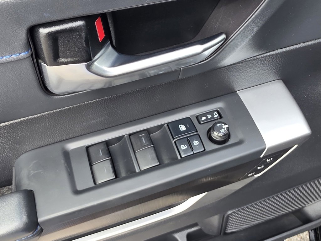 Used 2022 Toyota Tundra Platinum image 27