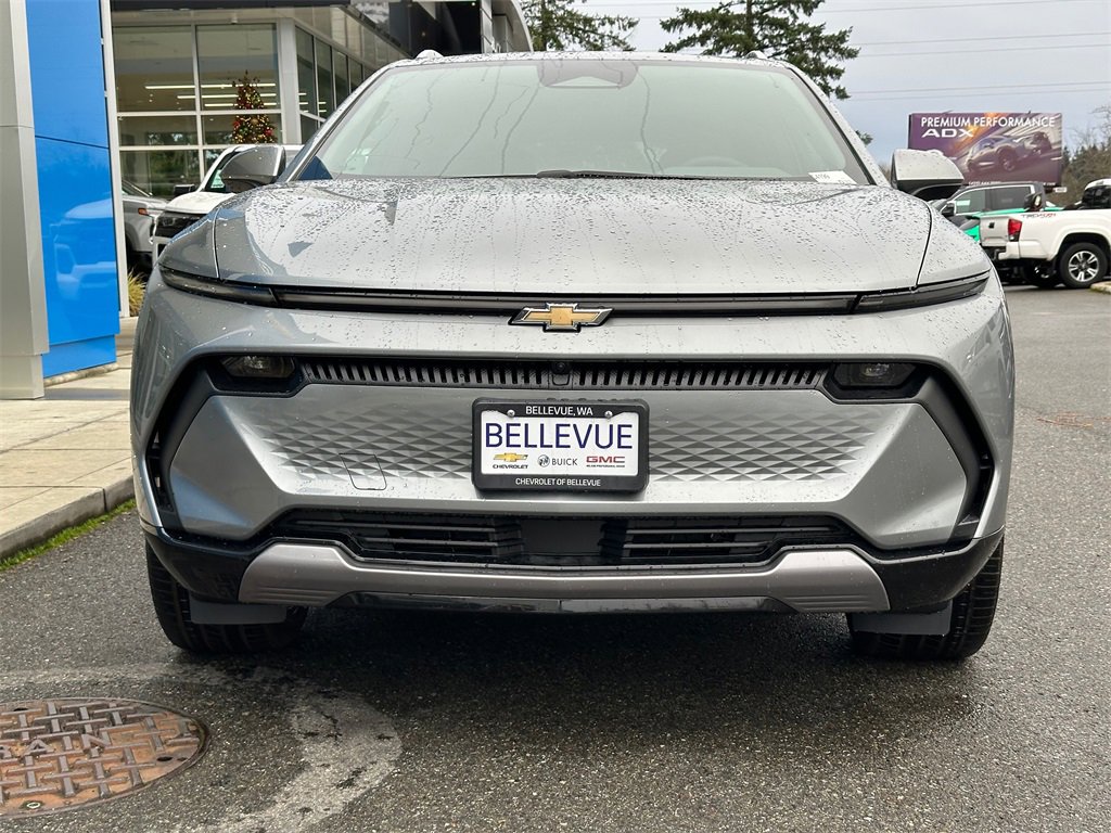 New 2026 Chevrolet Equinox EV LT image 8