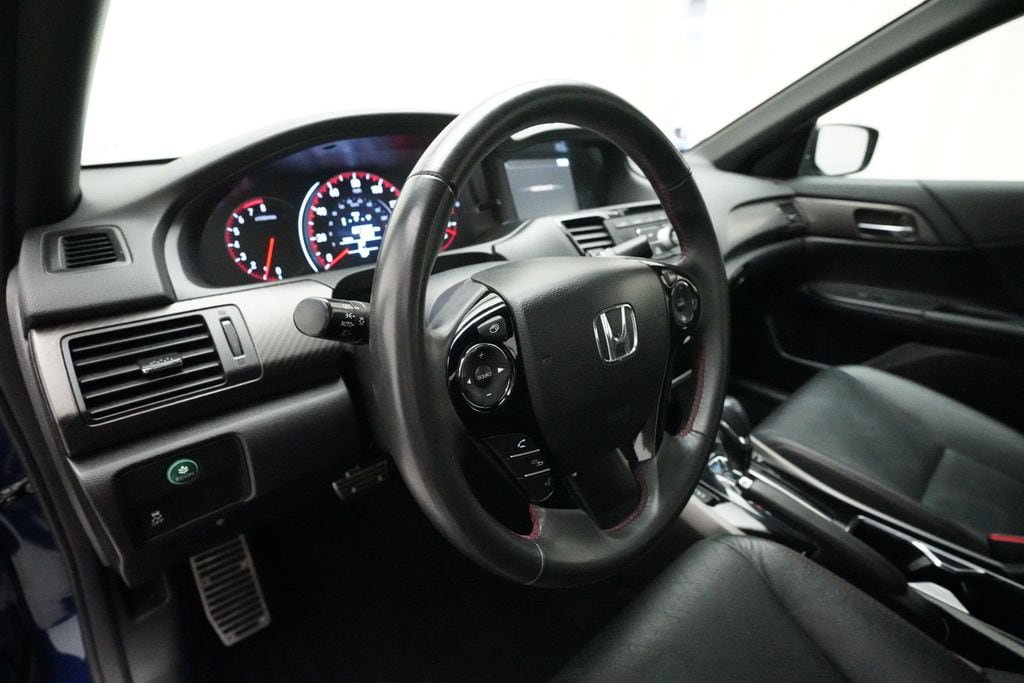 Used 2017 Honda Accord Sport Special Edition image 8