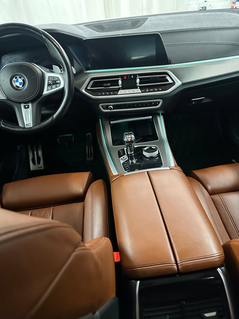 Used 2022 BMW X5 xDrive40i w/ M Sport Package AWD/4WD image 22
