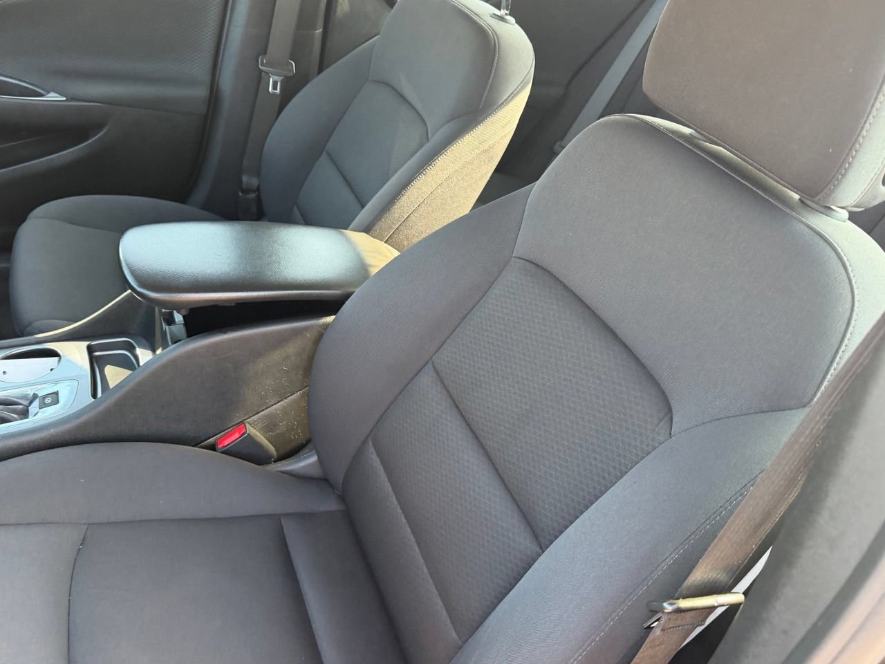 Used 2024 Chevrolet Malibu LS FWD image 27