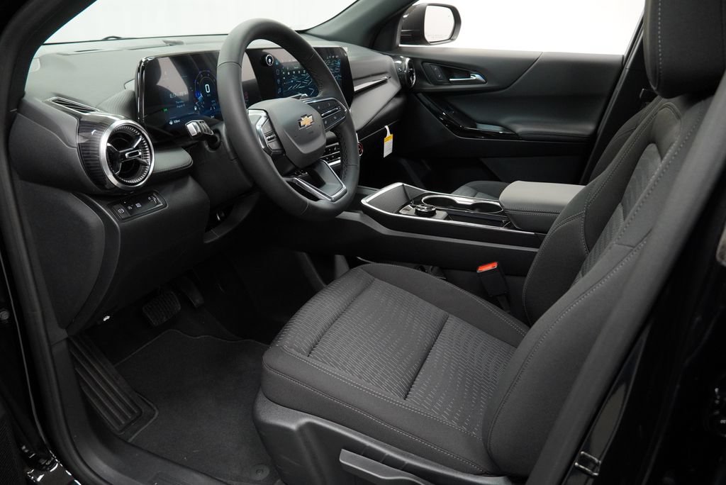 New 2027 Chevrolet Equinox LT FWD image 11