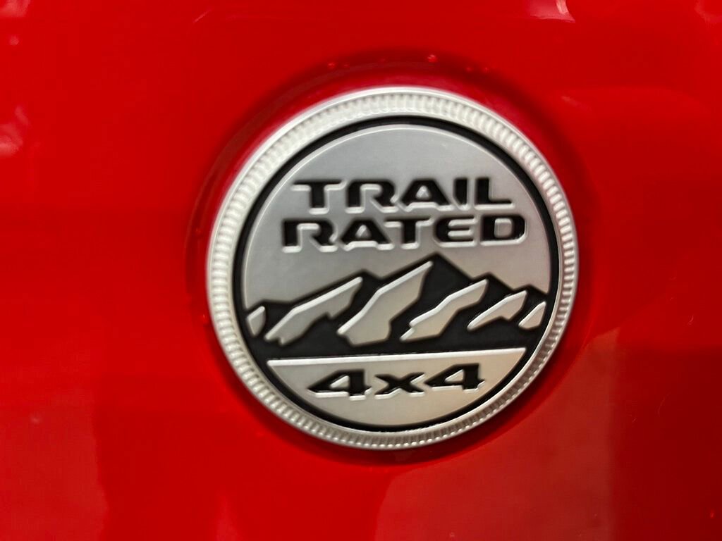 Used 2020 Jeep Gladiator Sport w/ Quick Order Package 24S image 9