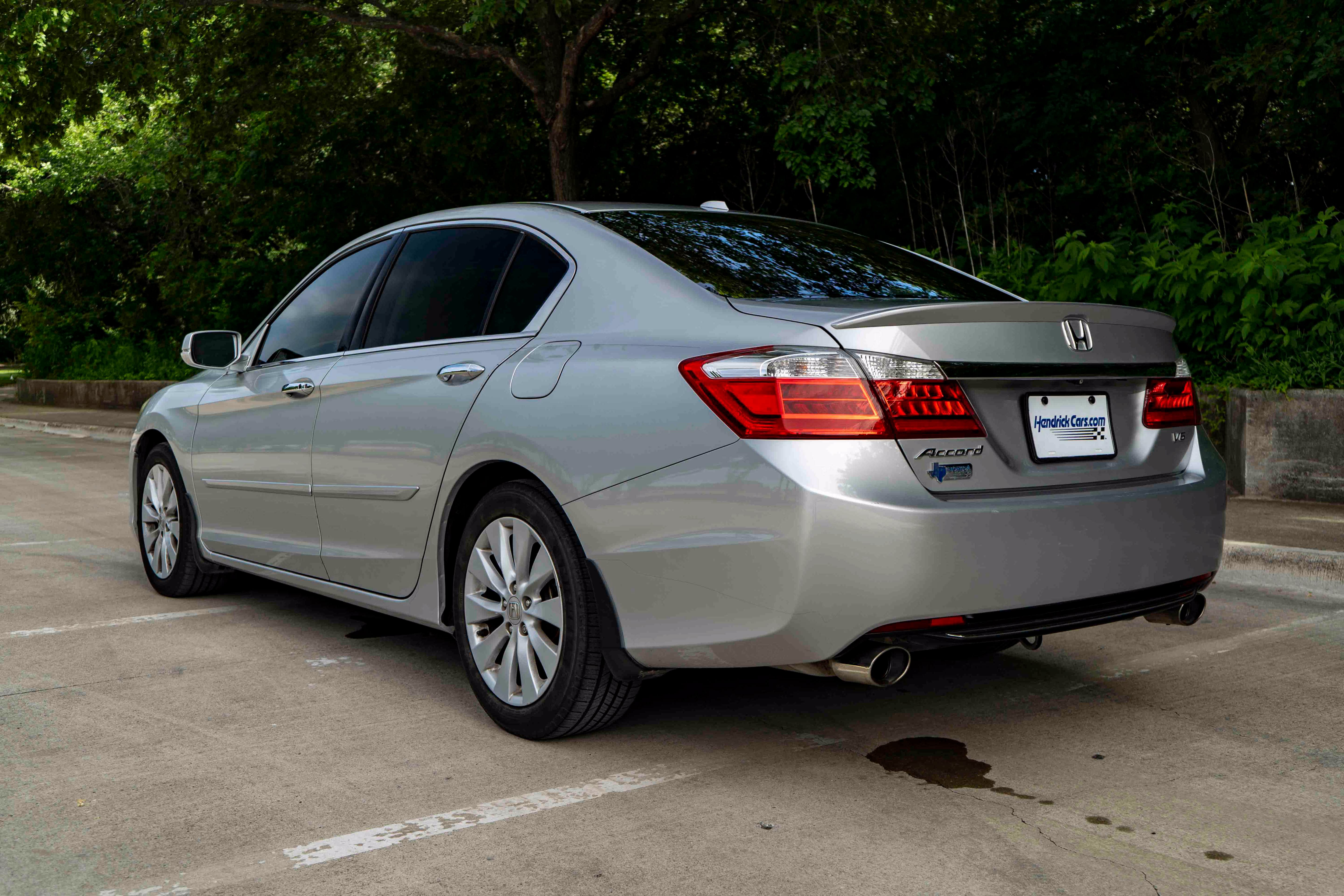 Used 2015 Honda Accord EX-L image 7