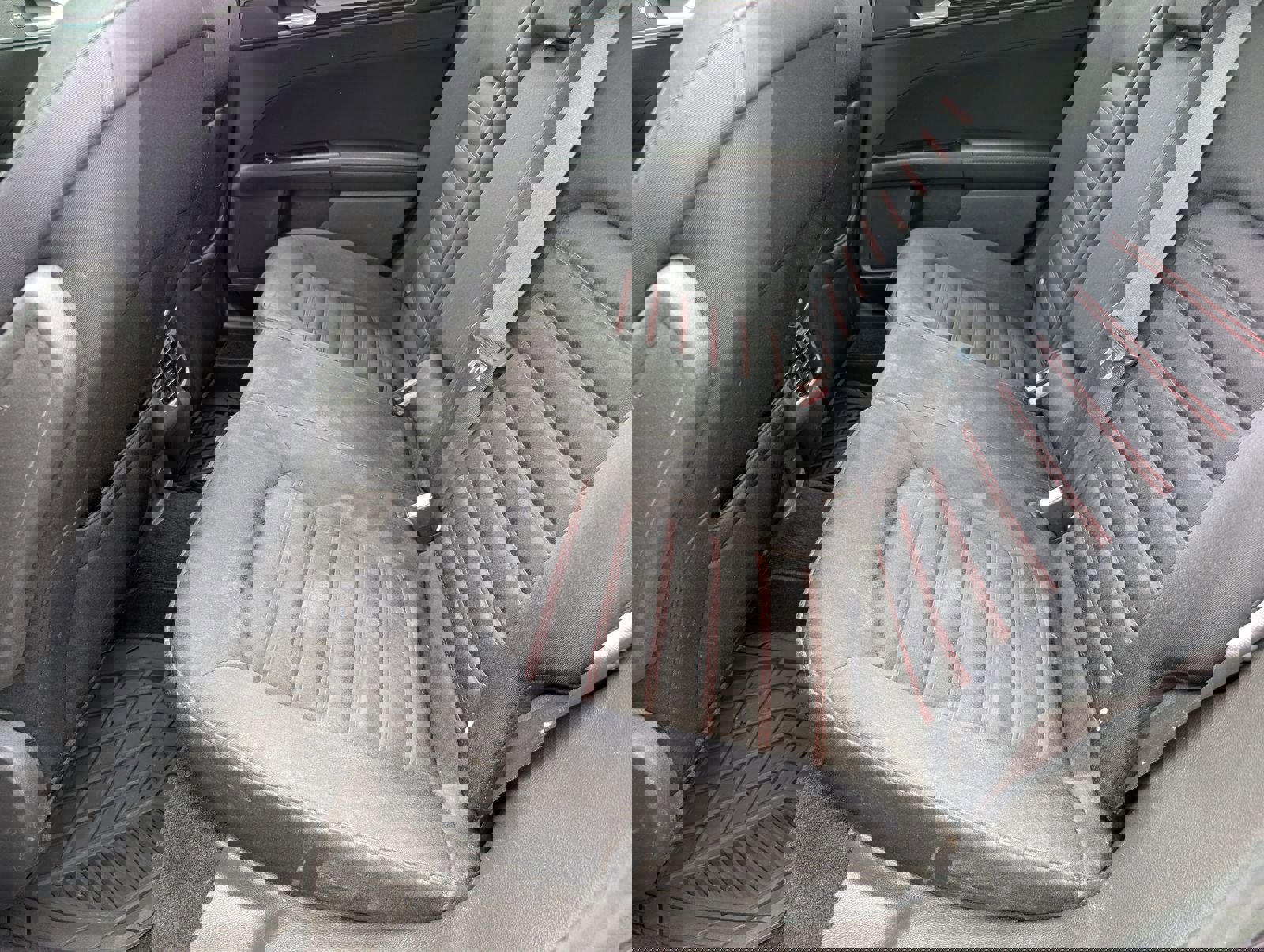 Used 2013 Ford Fusion SE FWD image 25