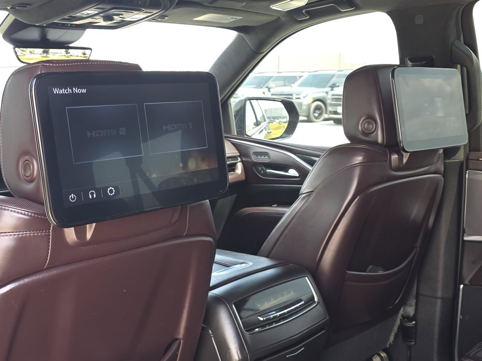 Used 2023 Cadillac Escalade ESV Sport Platinum w/ LPO, ONYX Package AWD/4WD image 20