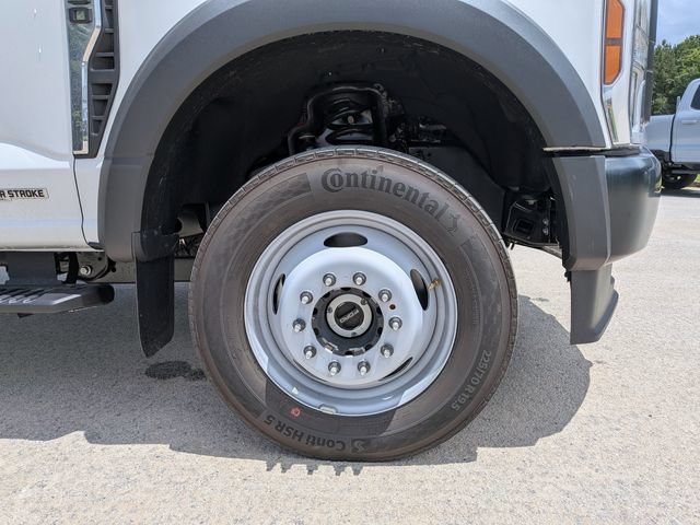 New 2026 Ford F550 4x4 Regular Cab Super Duty image 21