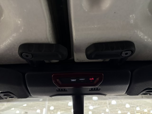 Used 2021 Jeep Gladiator Overland AWD/4WD image 34
