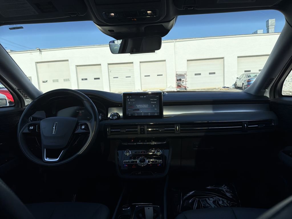 Used 2022 Lincoln Corsair Grand Touring image 18