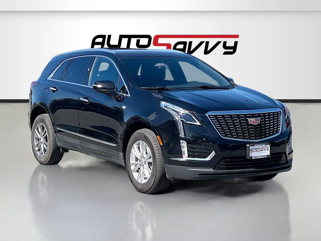 Used 2025 Cadillac XT5 Luxury w/ LPO, Floor Liner Package AWD/4WD image 1