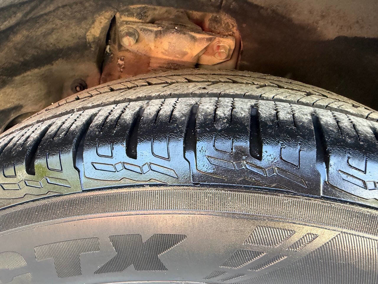 Used 2016 Kia Sorento LX image 38