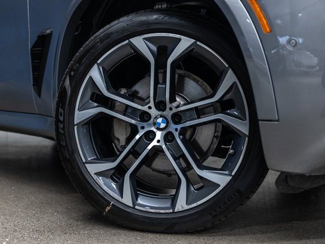Used 2024 BMW X5 sDrive40i w/ M Sport Package image 14