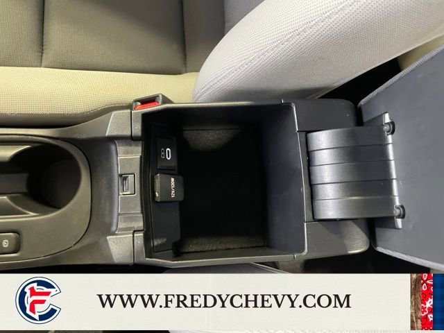 Used 2025 Toyota Corolla LE image 25