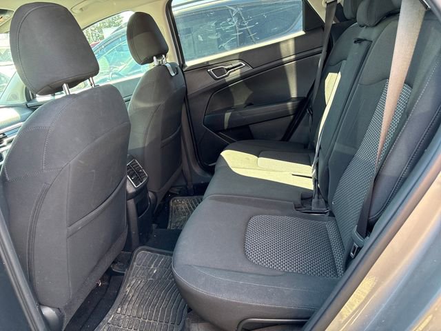 Used 2023 Kia Sportage LX image 10
