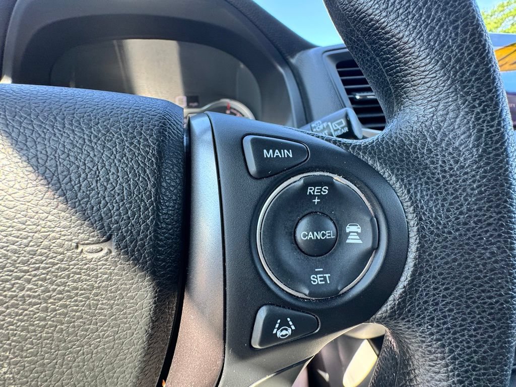 Used 2017 Honda Pilot EX image 16