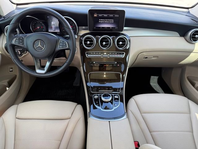 Used 2019 Mercedes-Benz GLC 300 image 21