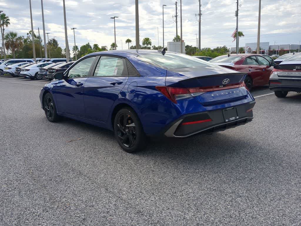 New 2026 Hyundai Elantra Sport FWD image 4