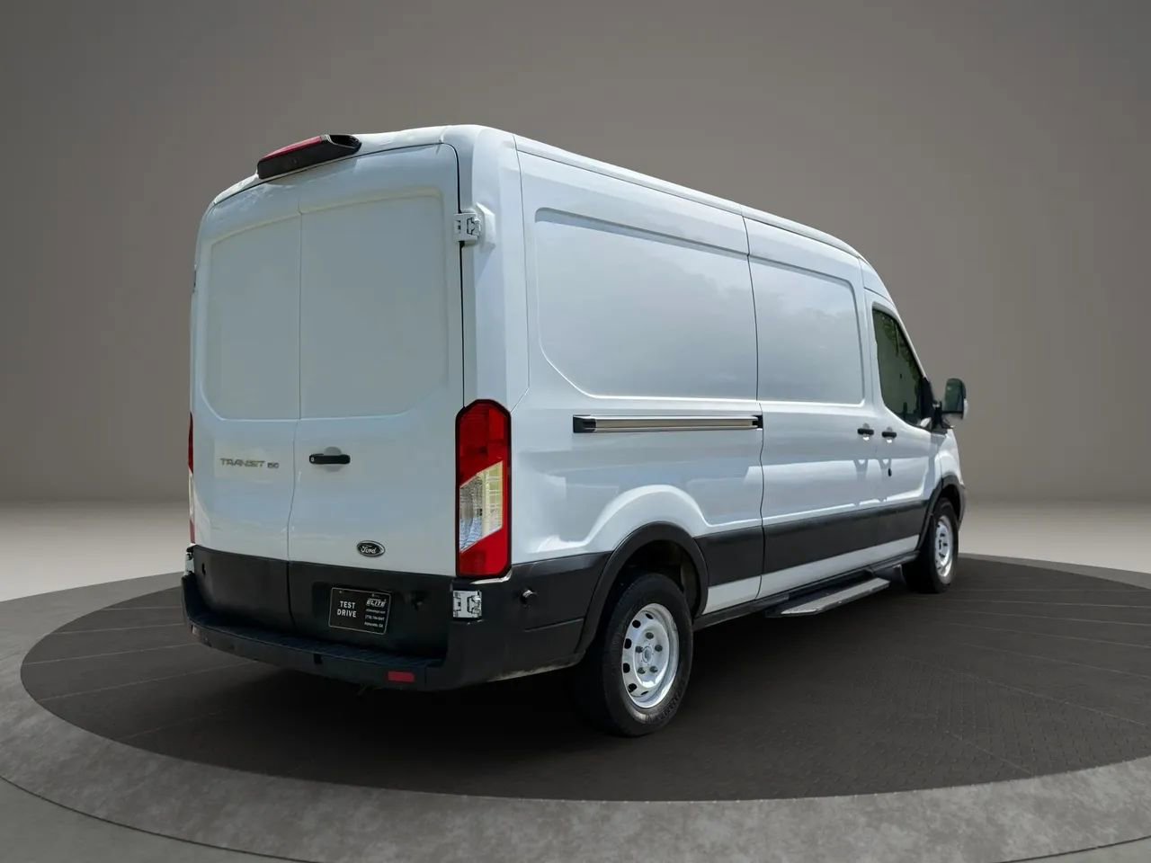 Used 2019 Ford Transit 150 148 Medium Roof RWD image 4