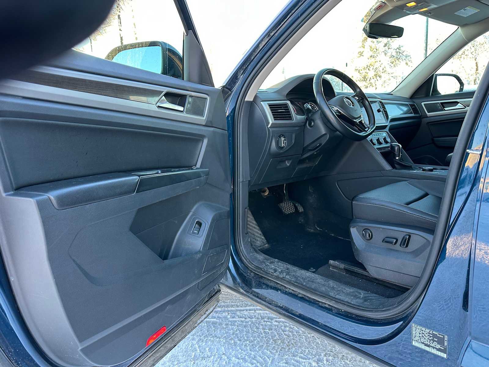 Used 2019 Volkswagen Atlas SE image 18