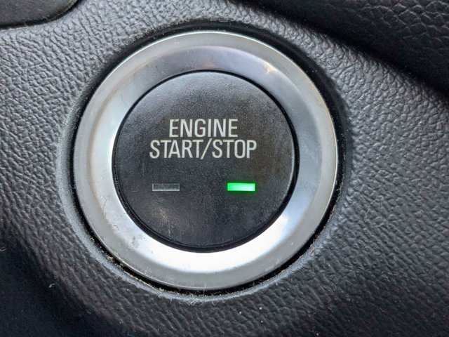 Used 2020 Chevrolet Equinox LT image 33