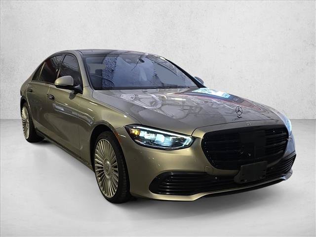 Used 2023 Mercedes-Benz S 500 4MATIC image 3