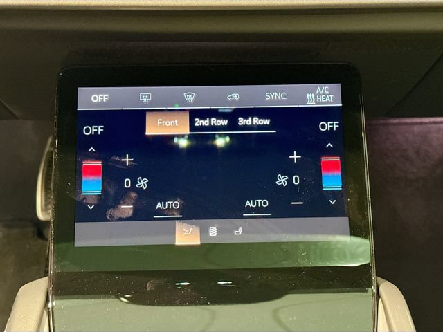 Certified 2026 Cadillac Vistiq Luxury AWD/4WD image 14