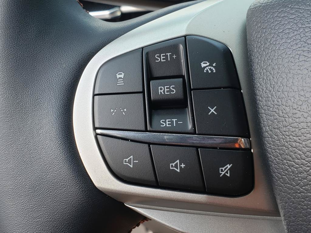 New 2026 Ford Explorer Active w/ Active Comfort Package AWD/4WD image 11