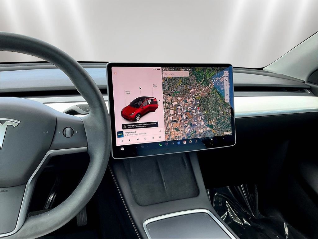 Used 2021 Tesla Model Y Long Range AWD/4WD image 9