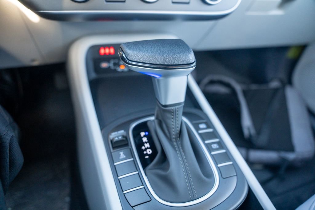 New 2026 Hyundai Kona SE image 24