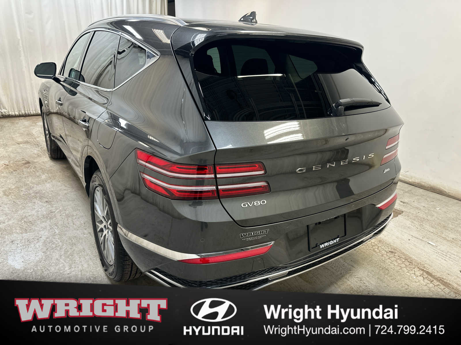 Used 2025 Genesis GV80 2.5T Standard image 4